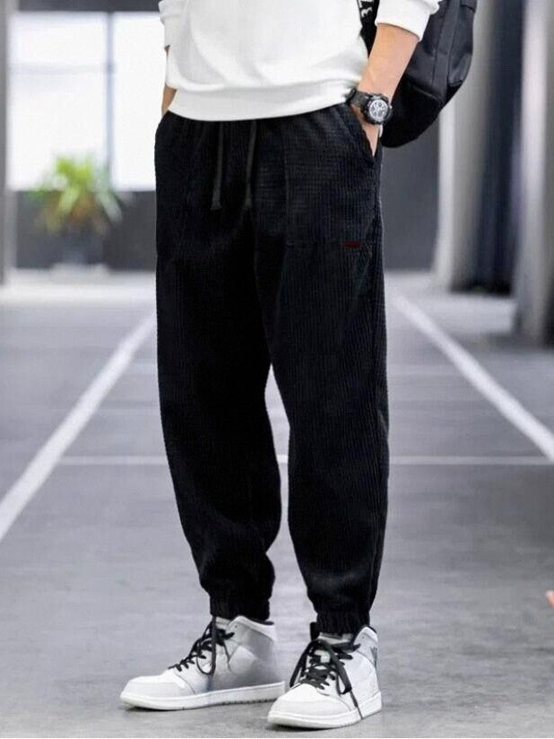 Traveler’s Essential Casual Pants – Comfort Meets Style on the Bitcoin Journey