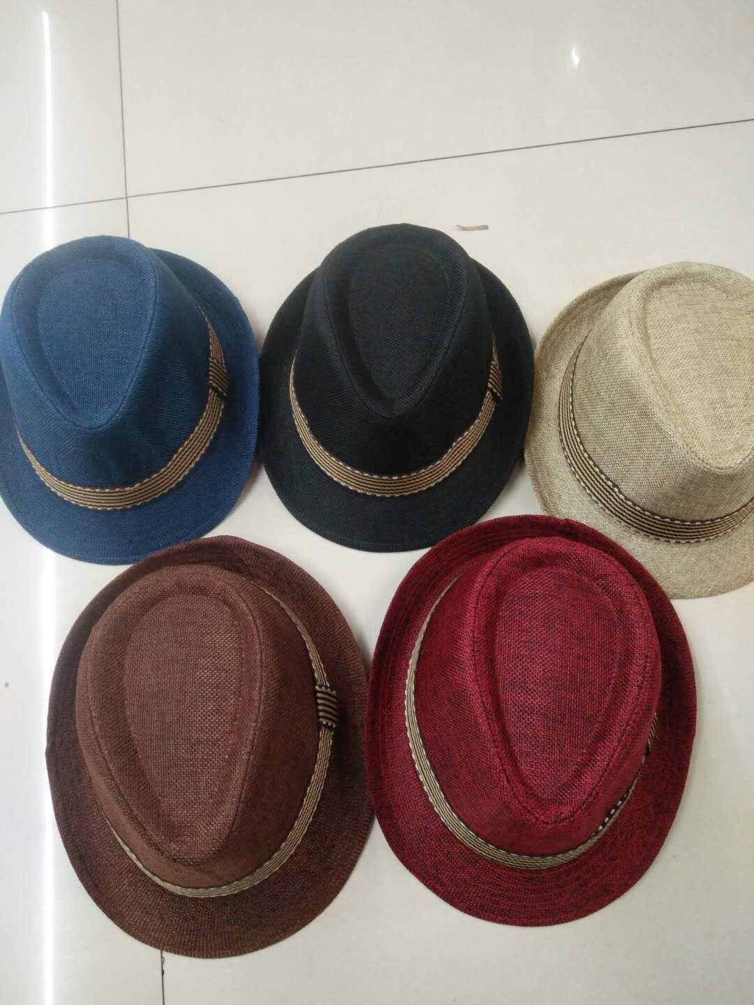 Minimalist Warp-Knit Satin Hat – Lightweight Style for the Global Explorer