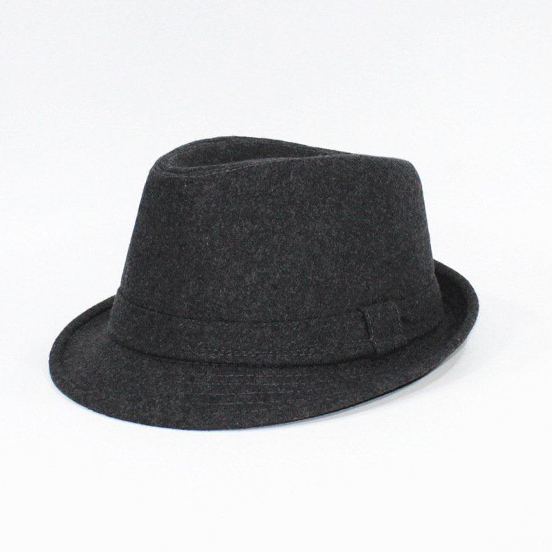 Minimalist Warp-Knit Satin Hat – Lightweight Style for the Global Explorer