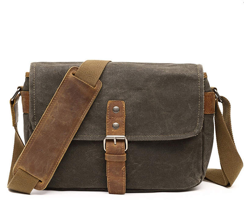 Retro Canvas Shoulder Bag – Durable Everyday Carry with Vintage Charm