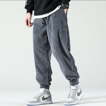 Traveler’s Essential Casual Pants – Comfort Meets Style on the Bitcoin Journey